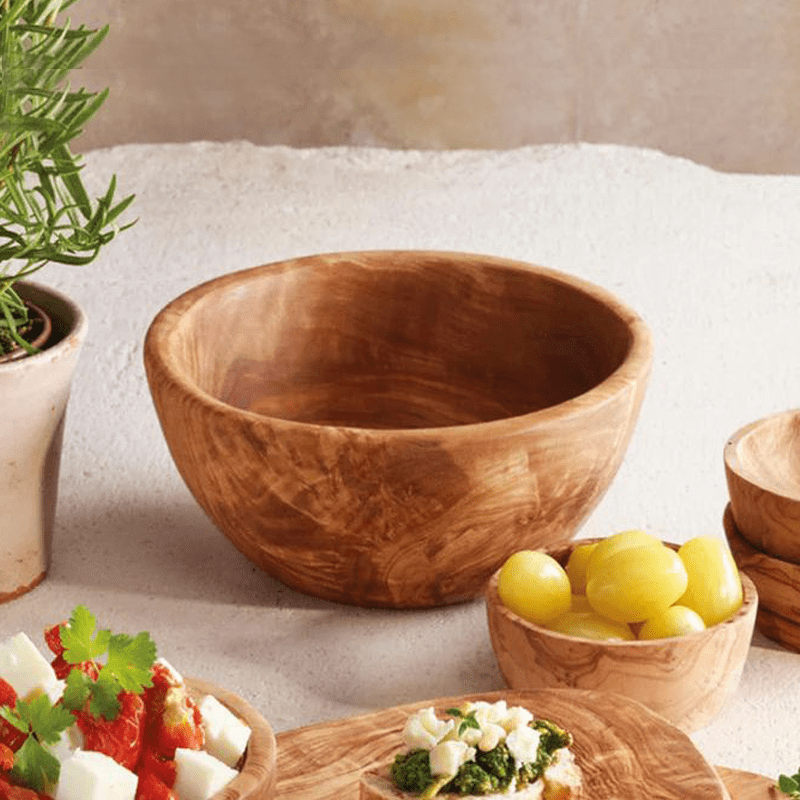 Round Olive Wood Salad Bowl – Naturally Elegant for Every Occasion
