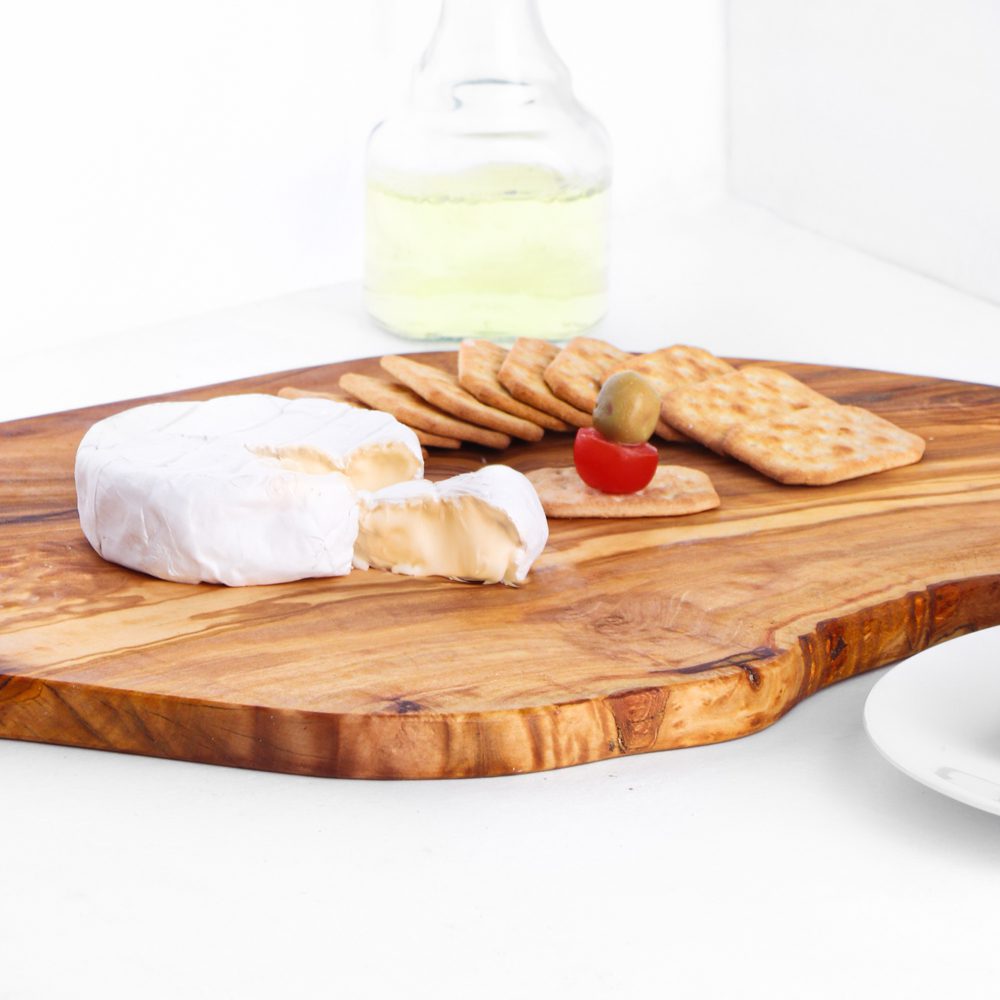 Cutting Board tree trunk